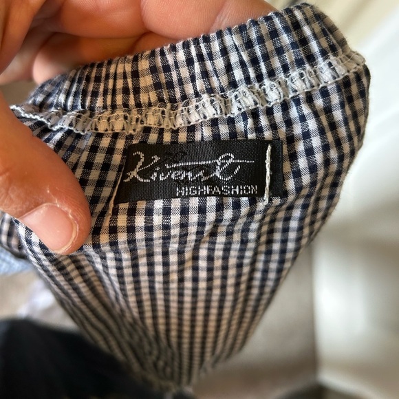 Gingham Off-Shoulder Tie-Front plaid crop Top - Picture 3 of 3